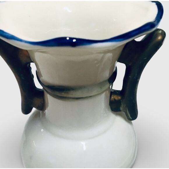 Vintage Floral Vase - Picture 6 of 8